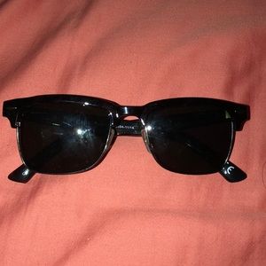 hip sunglasses
